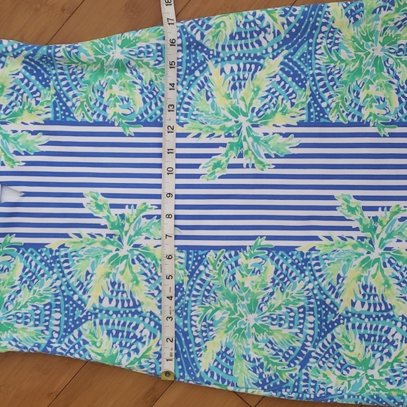 SOLD      Lilly Pulitzer Chiara Shift Dress S - Picture 6 of 10